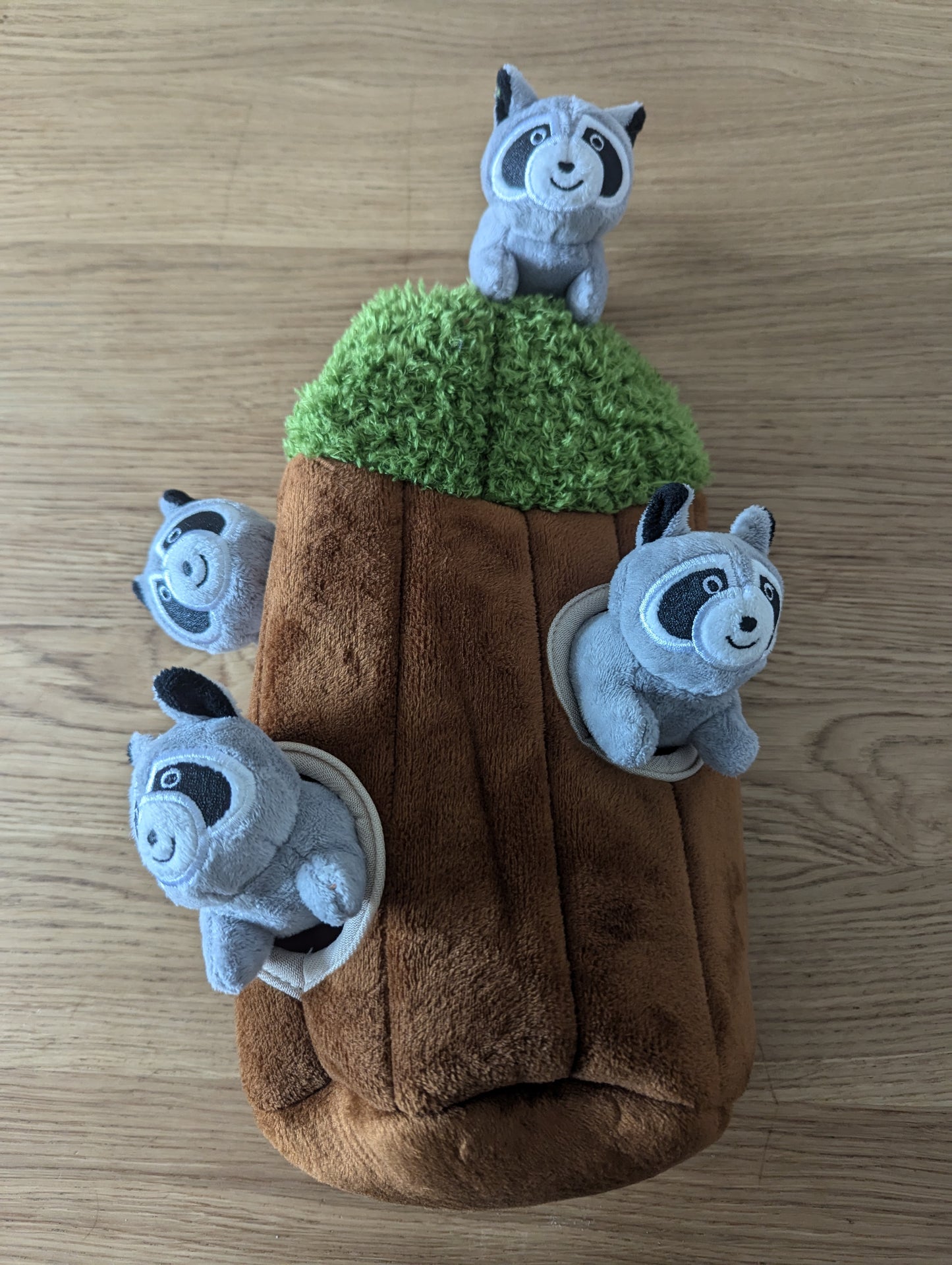 Woodland burrow toy for medium dogs
