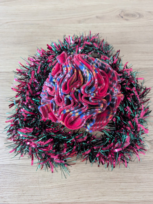 Handcrafted snuffle ball - Christmas colours