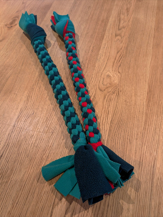 Handcrafted tough tuggie - large - Christmas colours