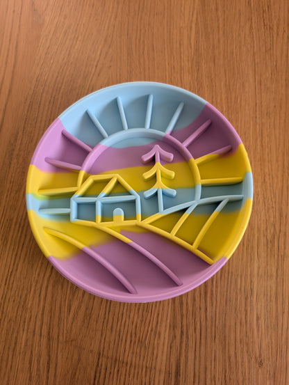 Log cabin lick bowl