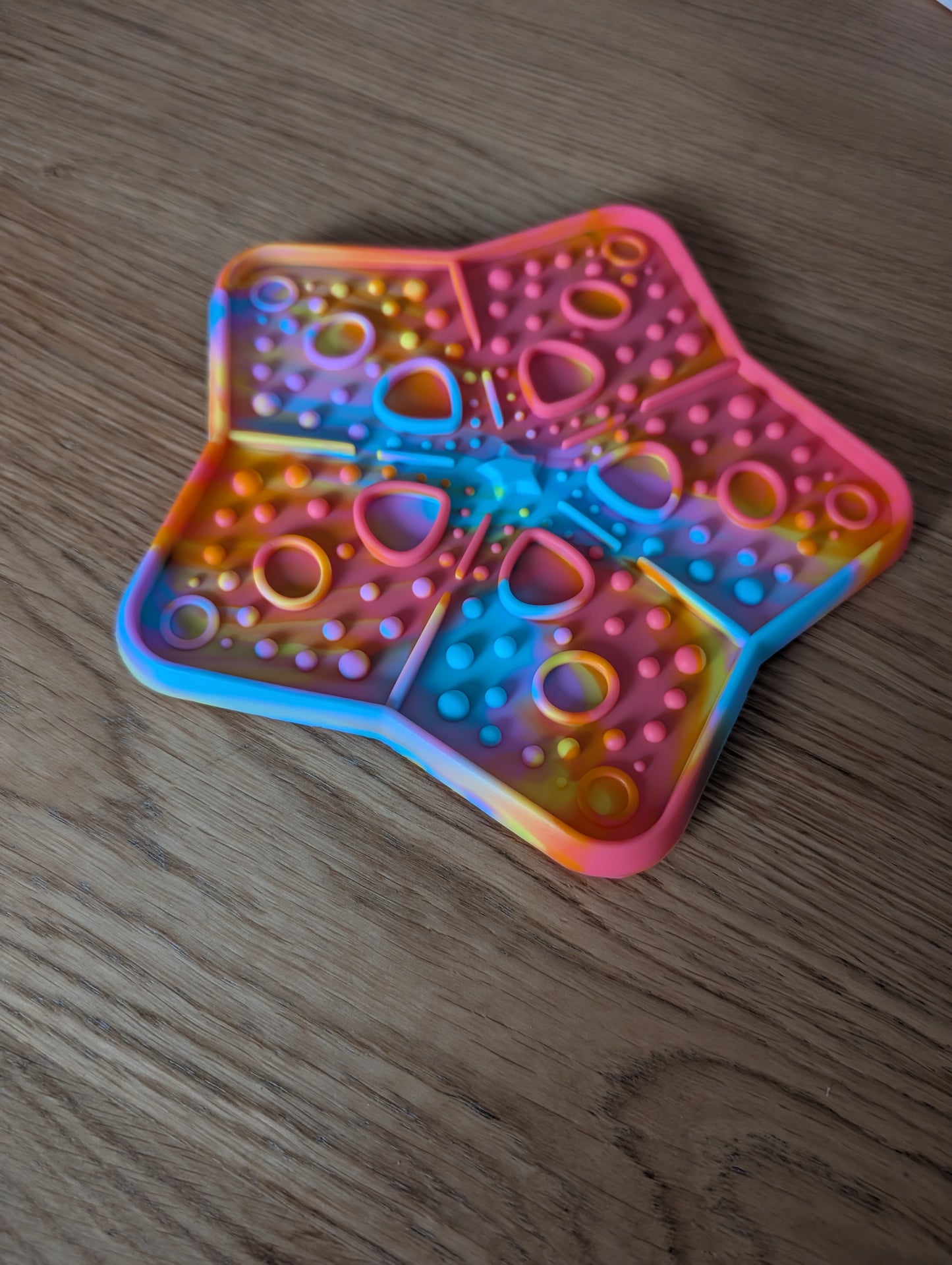 Star lick mat