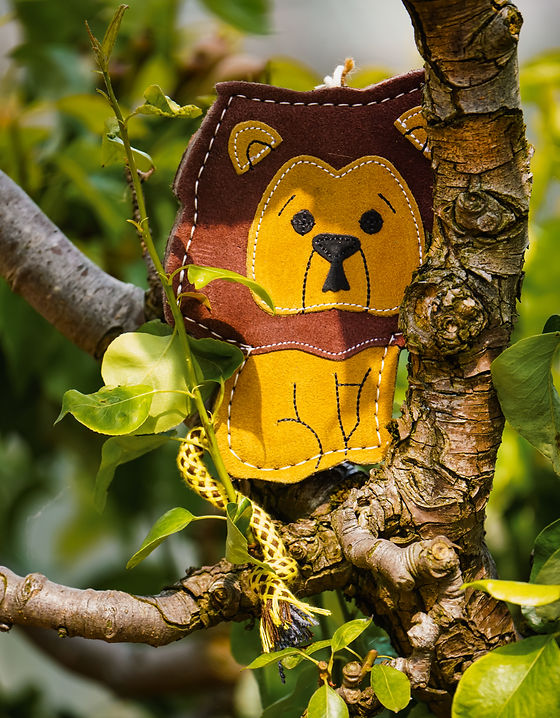 Howard the Lion shaped Tough Eco Dog Toy